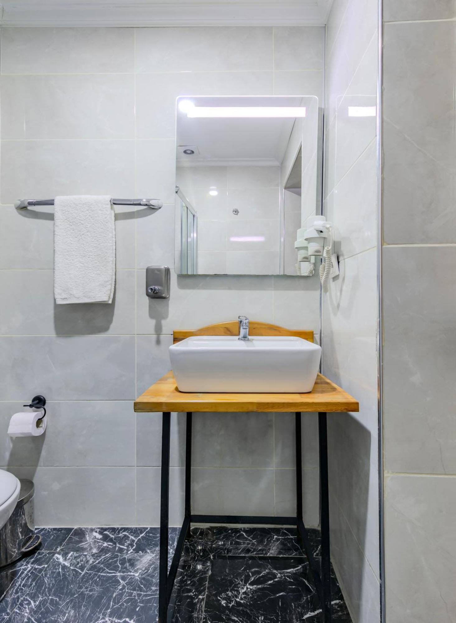 La Pazza Suites Стамбул Екстер'єр фото